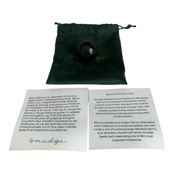 Black Crystal Sphere SMUDGE Obsidian ONYX Meditation Ball Wellness Amulet Ball - Picture 4 of 9